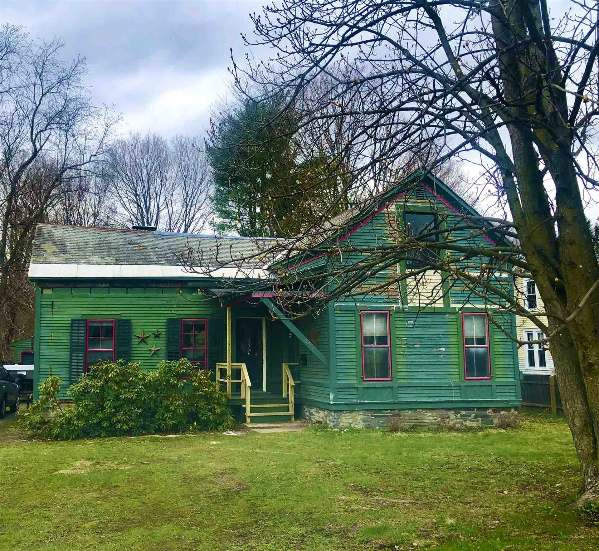 251 College Street North Poultney VT 05764