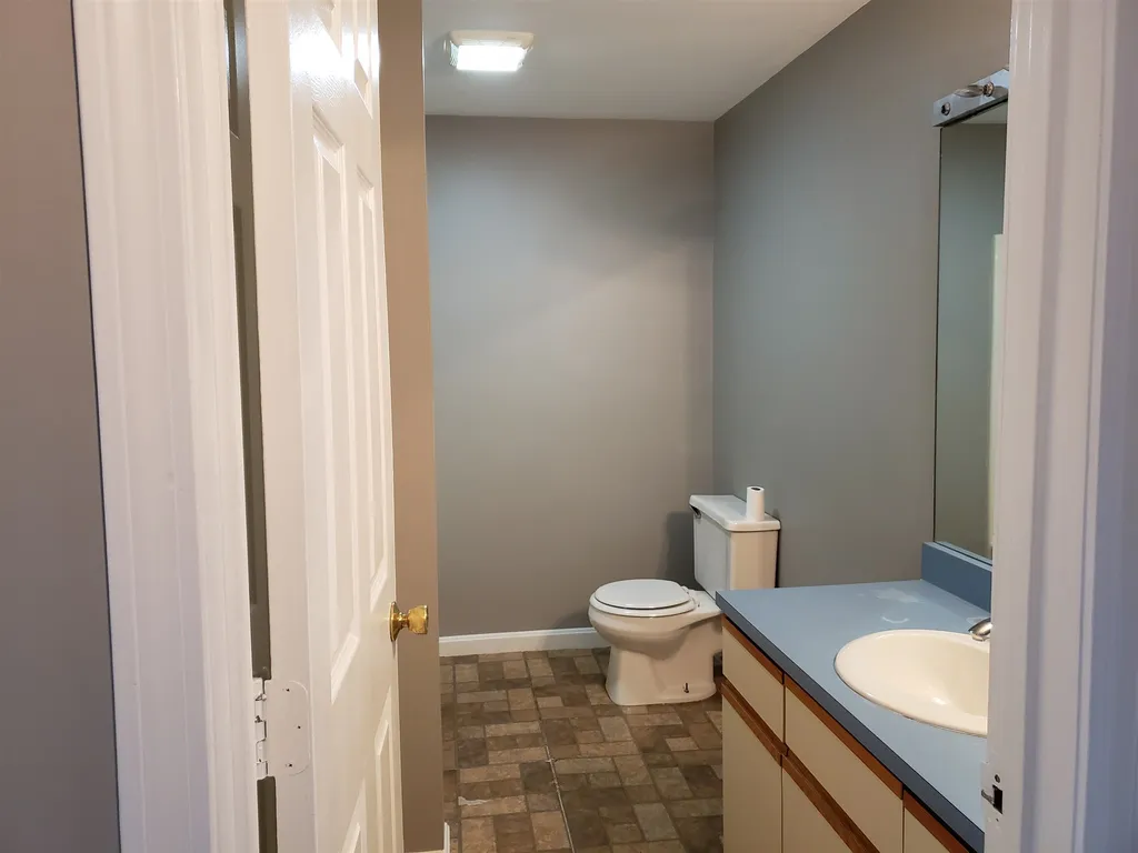 82 Union Street Peterborough NH 03458