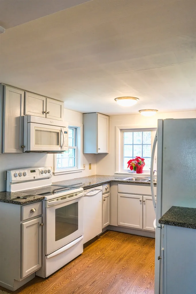 45 Cobble Hill Road Swanzey NH 03446