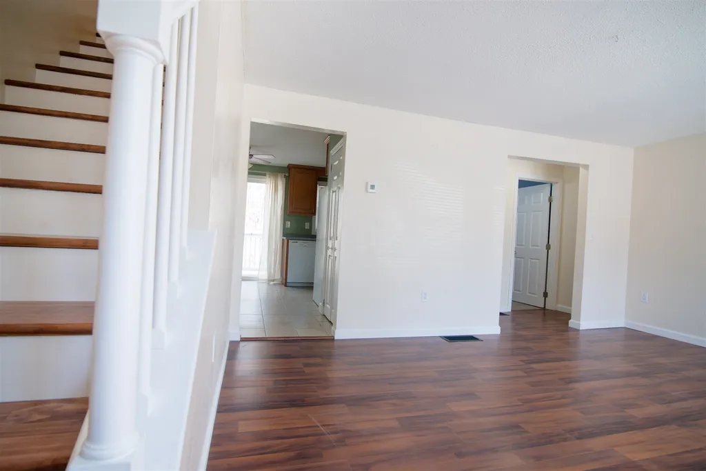 66 Preston Street Hillsborough NH 03244