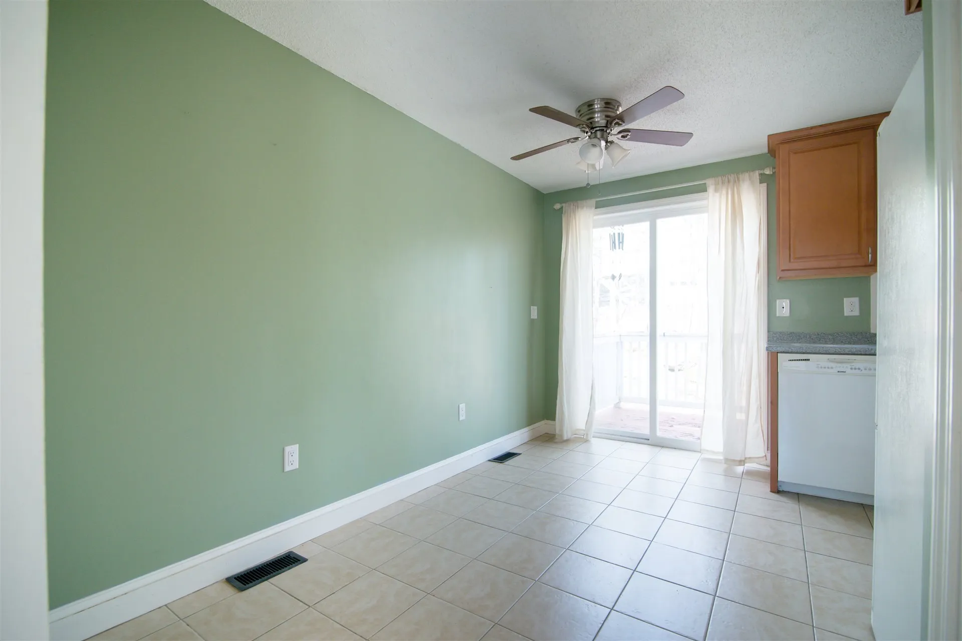 66 Preston Street Hillsborough NH 03244