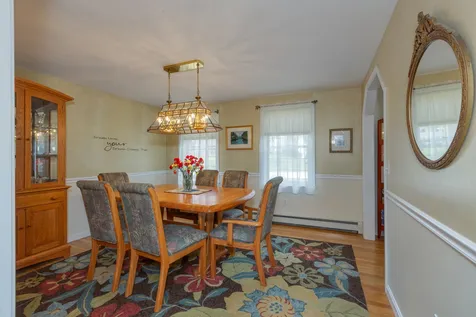 12 Mallard Lane Londonderry NH 03053