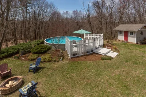 12 Mallard Lane Londonderry NH 03053