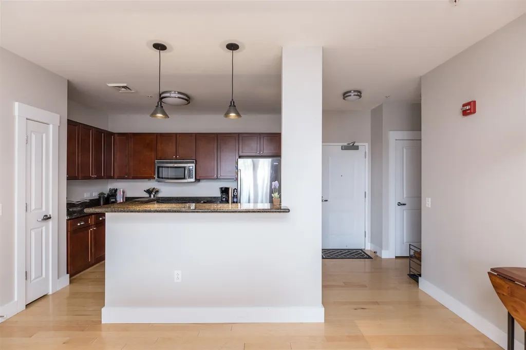 60 Winooski Falls Way Winooski VT 05404