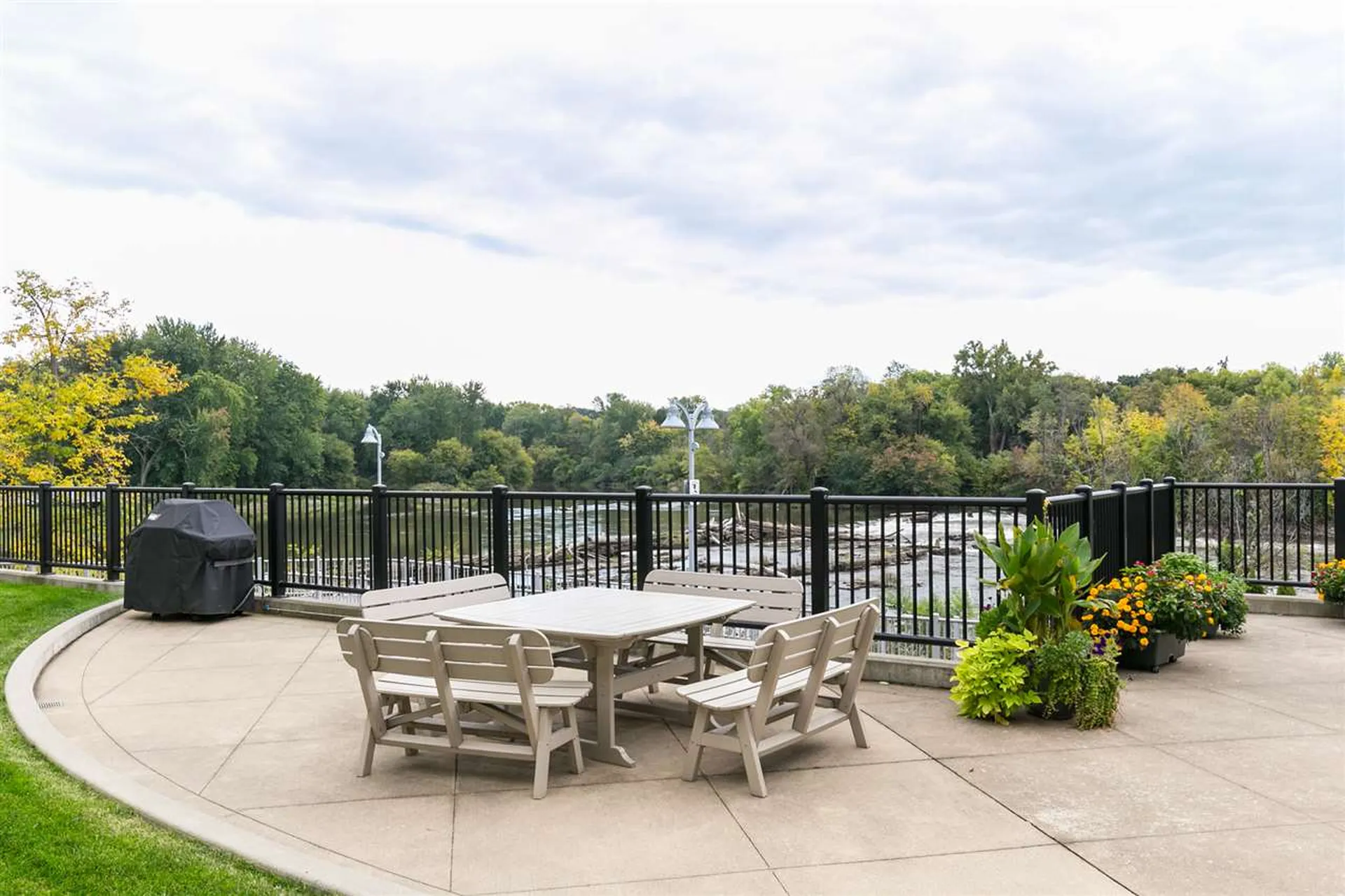 60 Winooski Falls Way Winooski VT 05404