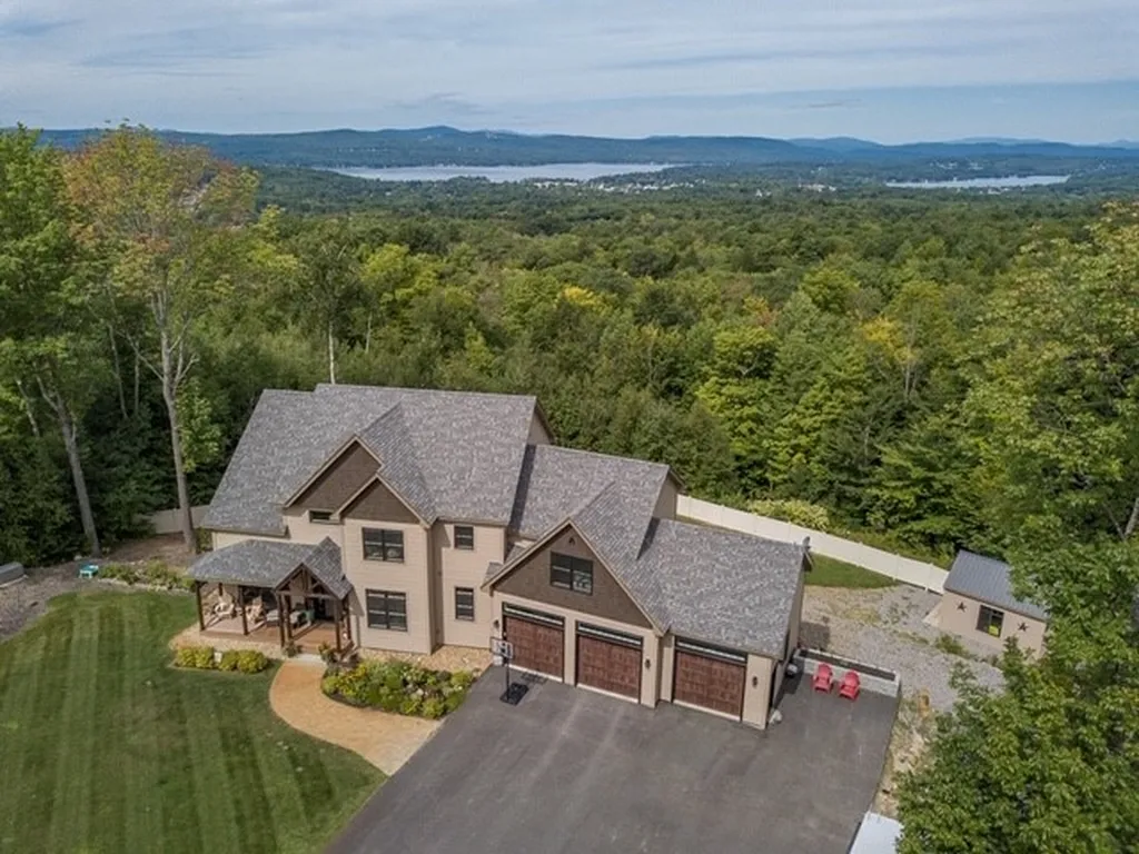 29 Garden Hill Road Gilford NH 03249