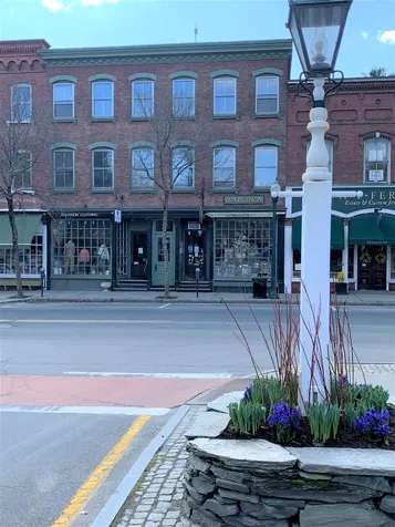 15 Central Street Woodstock VT 05091