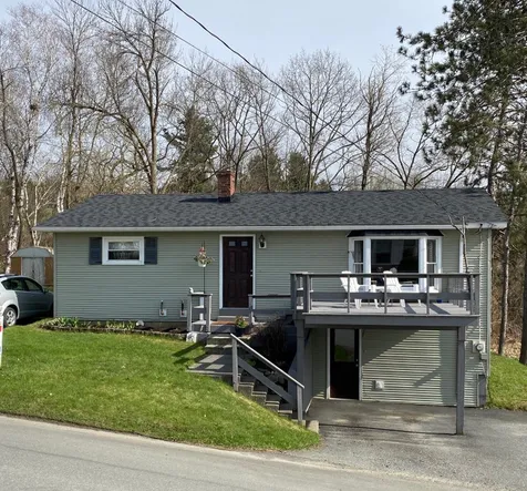 82 Mount Vernon Street Newport City VT 05855