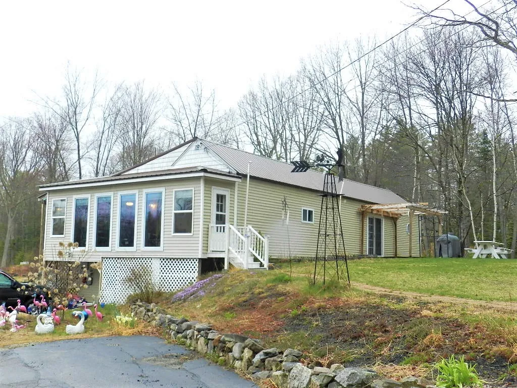19 Tash Road New Durham NH 03855