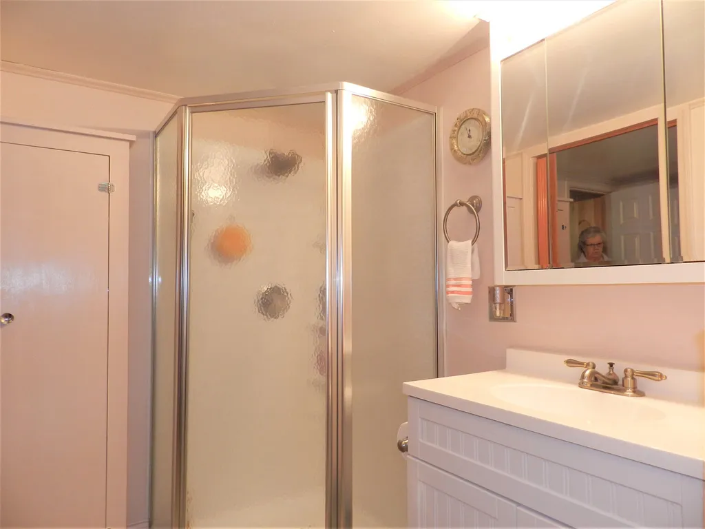 19 Tash Road New Durham NH 03855