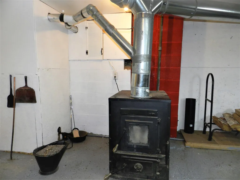 19 Tash Road New Durham NH 03855