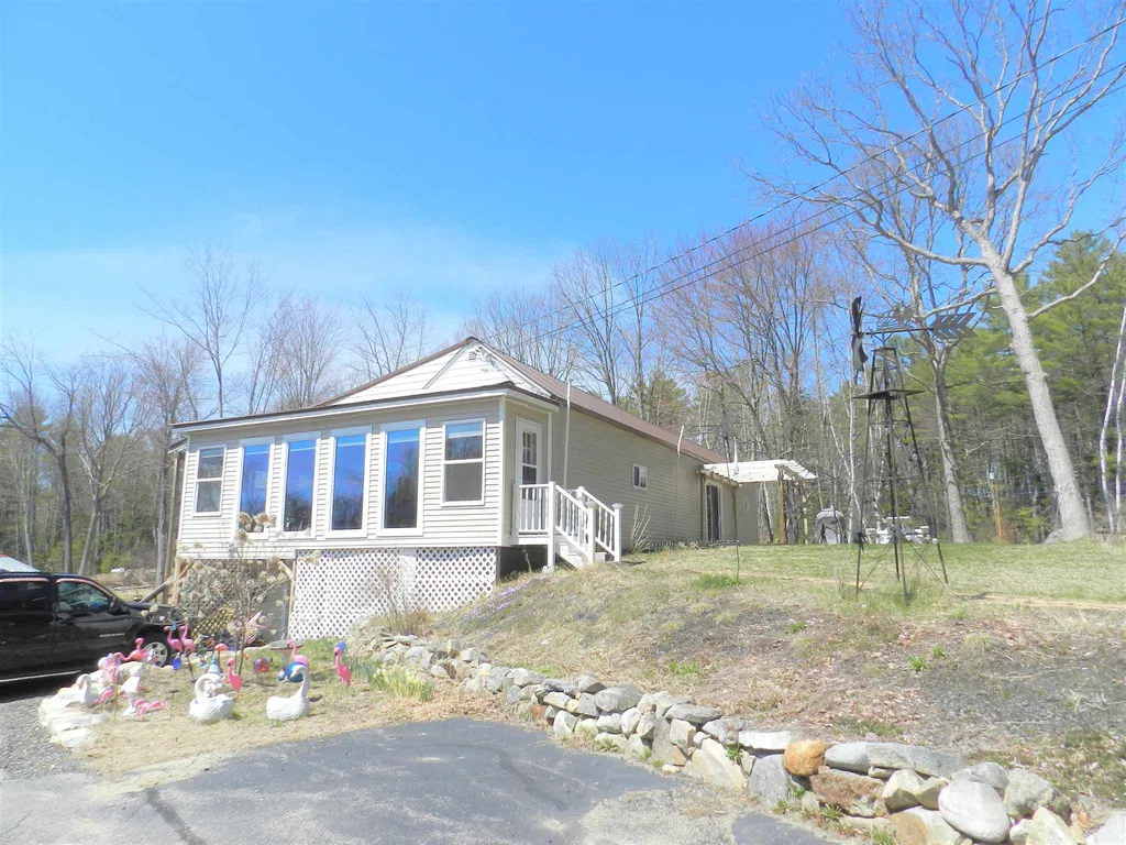 19 Tash Road New Durham NH 03855