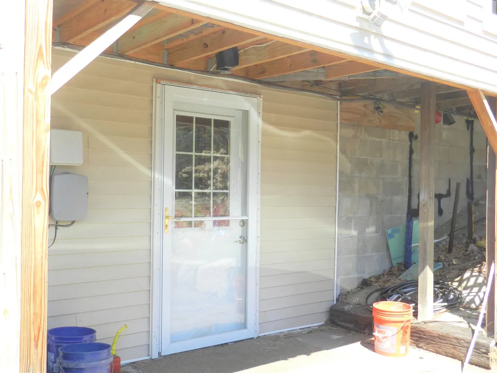 19 Tash Road New Durham NH 03855