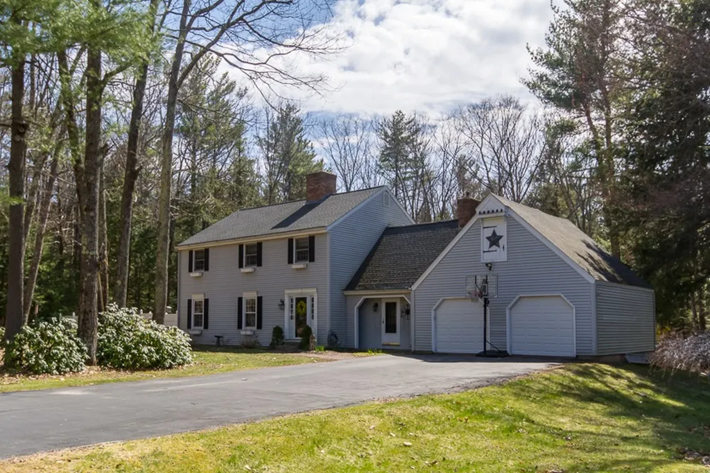3 Blevens Drive Bow NH 03304