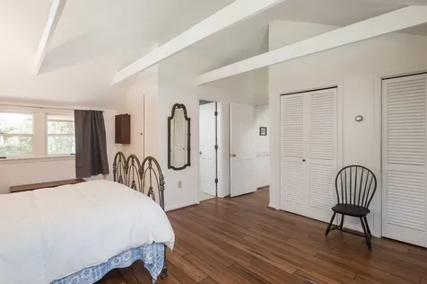 10 F W Hartford Drive Portsmouth NH 03801