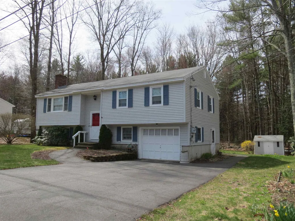 22 Birchwood Avenue Rochester NH 03867
