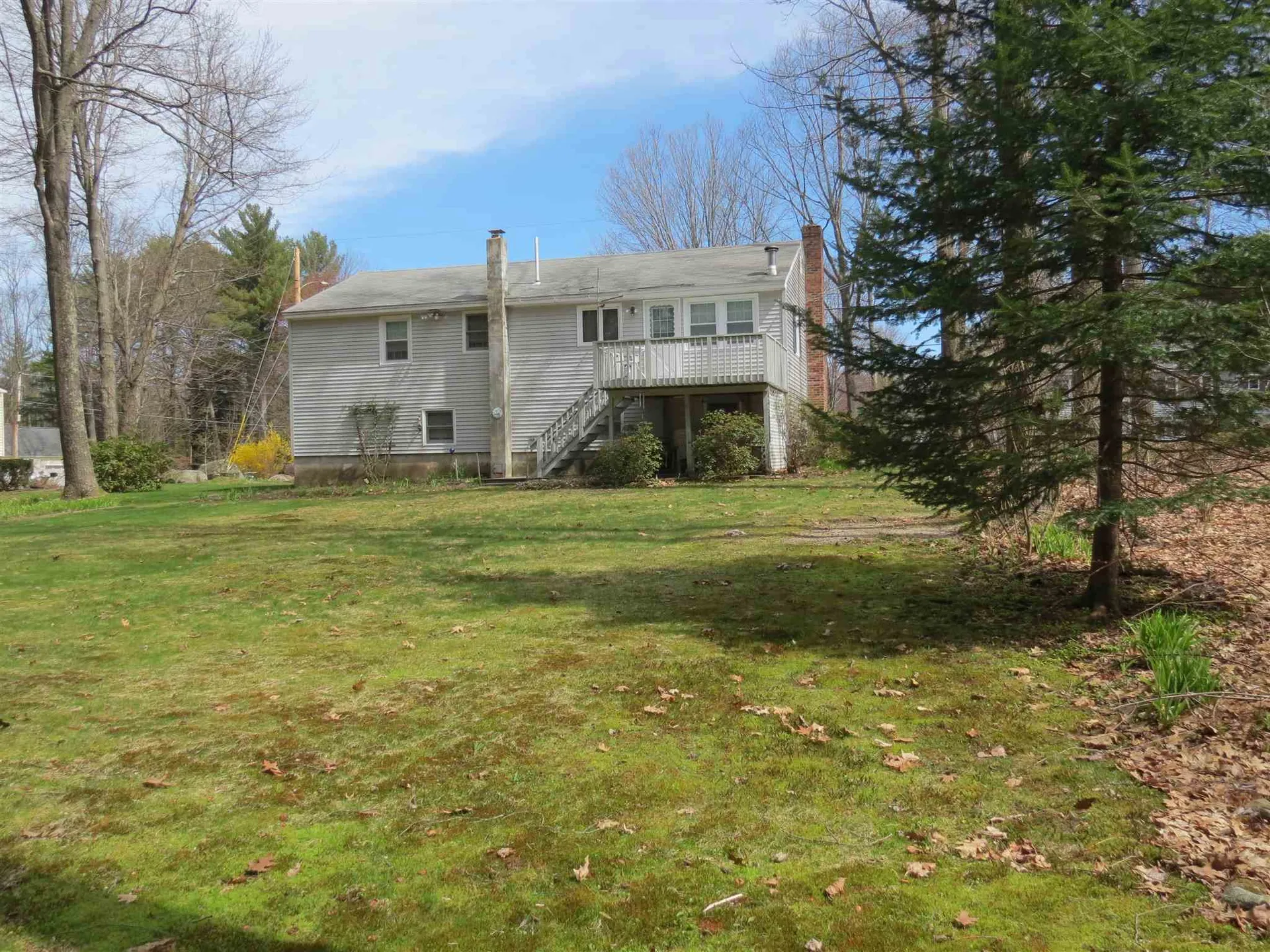 22 Birchwood Avenue Rochester NH 03867