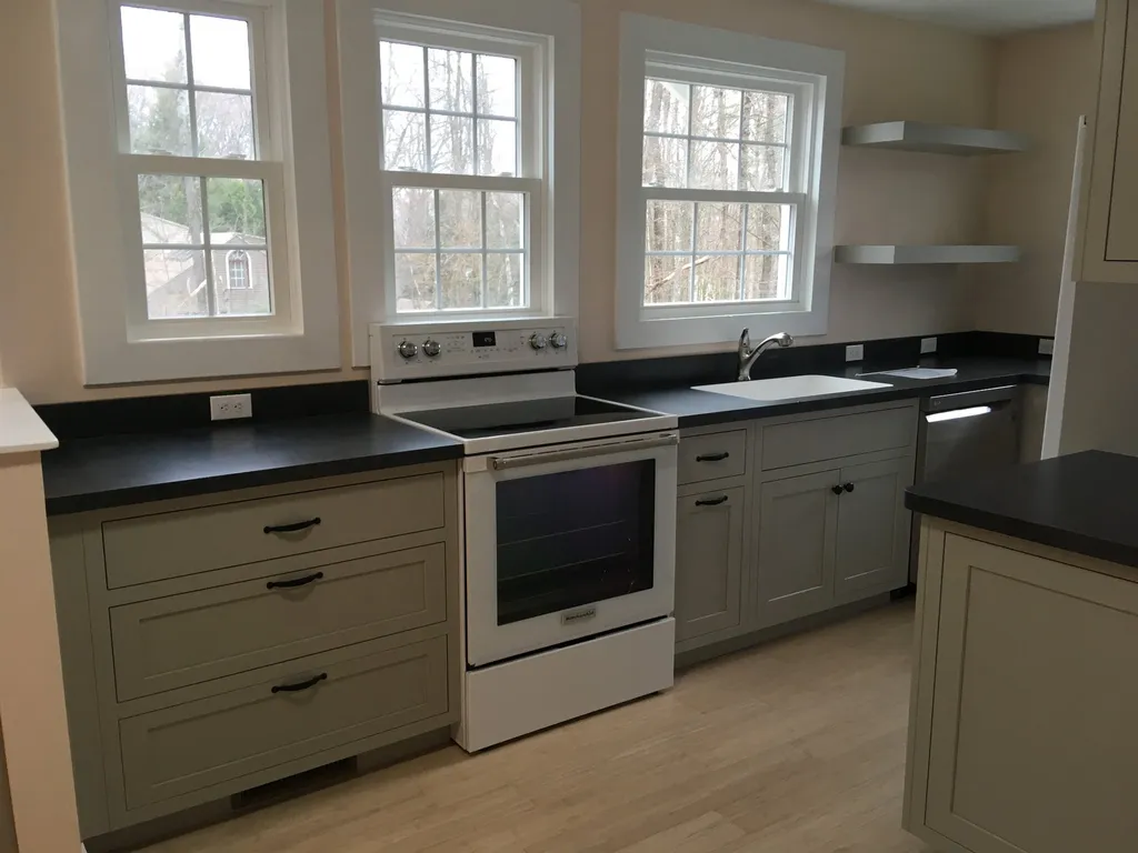 65 Auburn Street Concord NH 03301