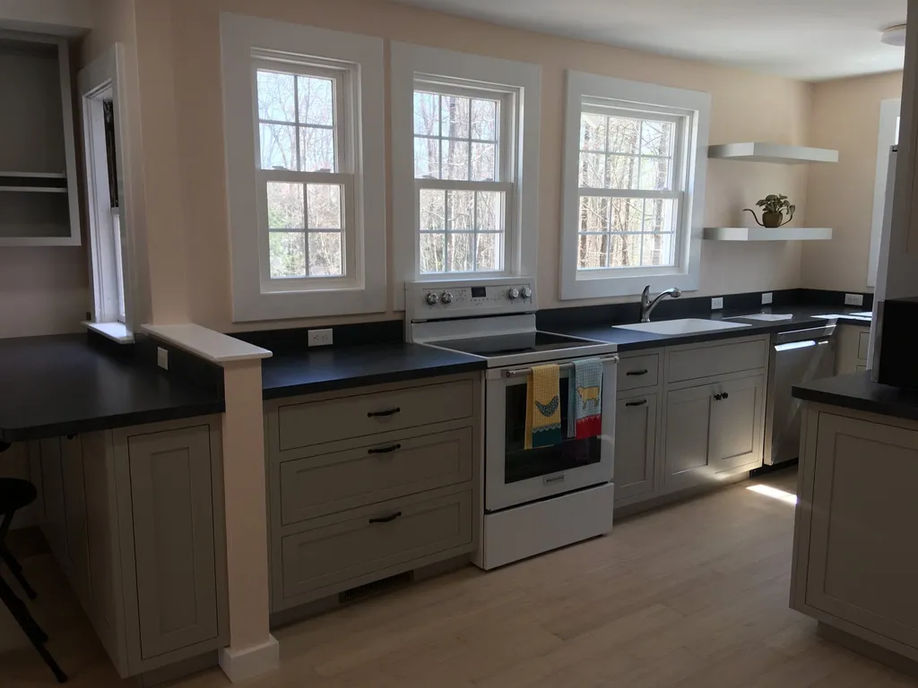 65 Auburn Street Concord NH 03301