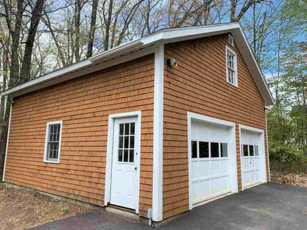 65 Auburn Street Concord NH 03301