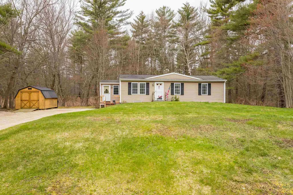 7 Sandy Lane Dover NH 03820