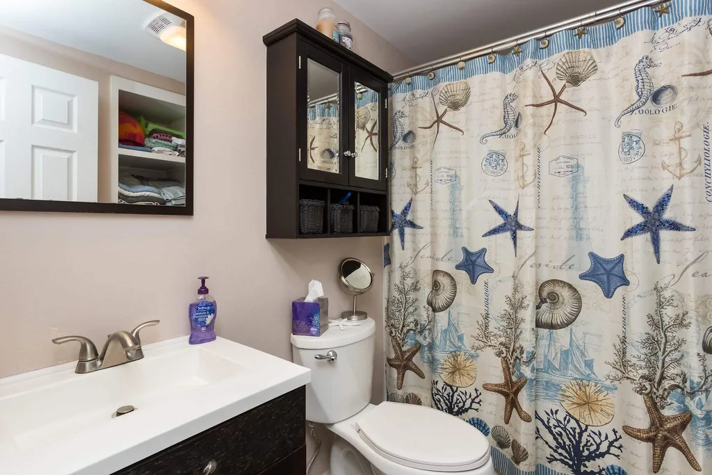 7 Sandy Lane Dover NH 03820