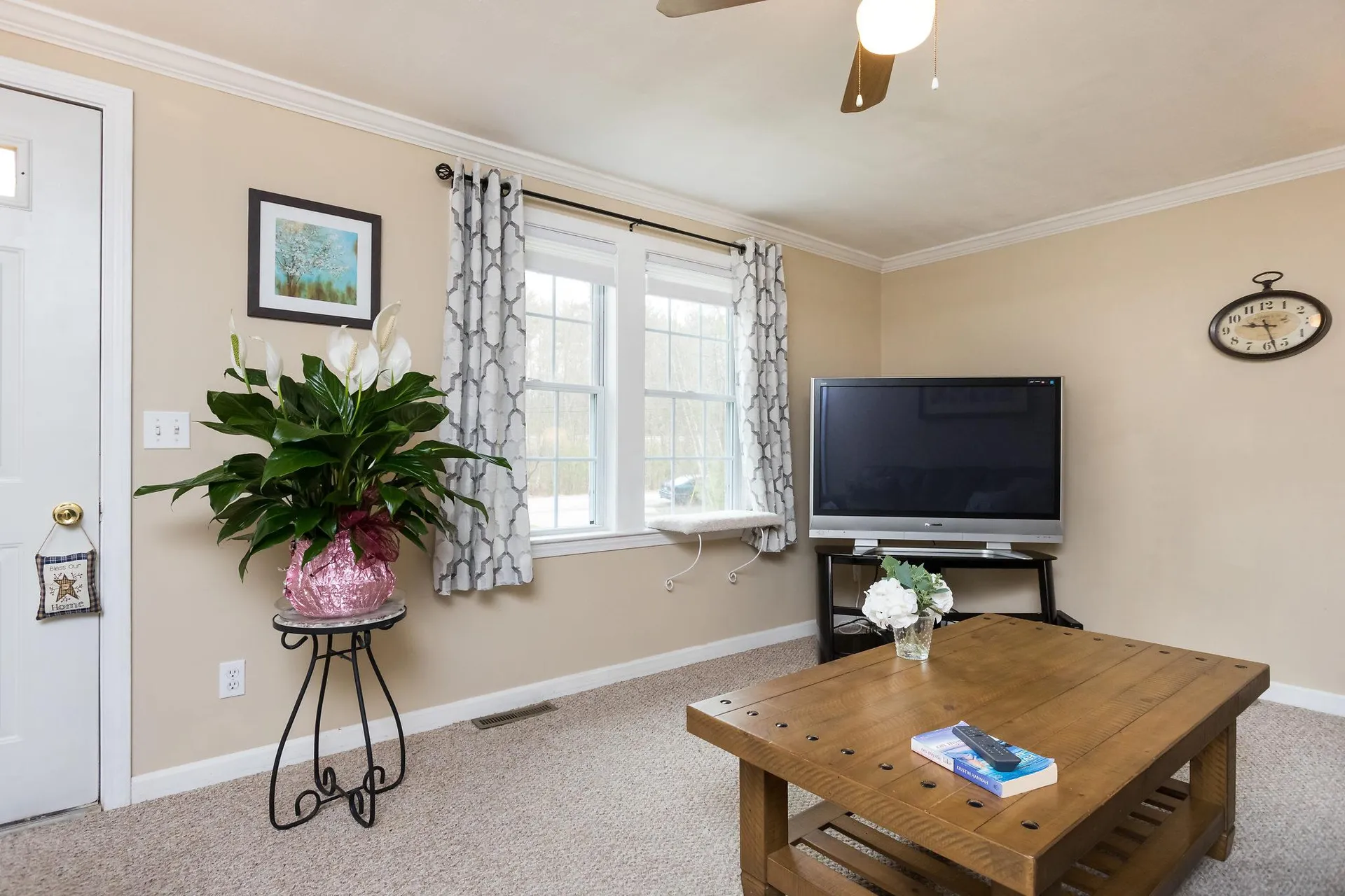 7 Sandy Lane Dover NH 03820