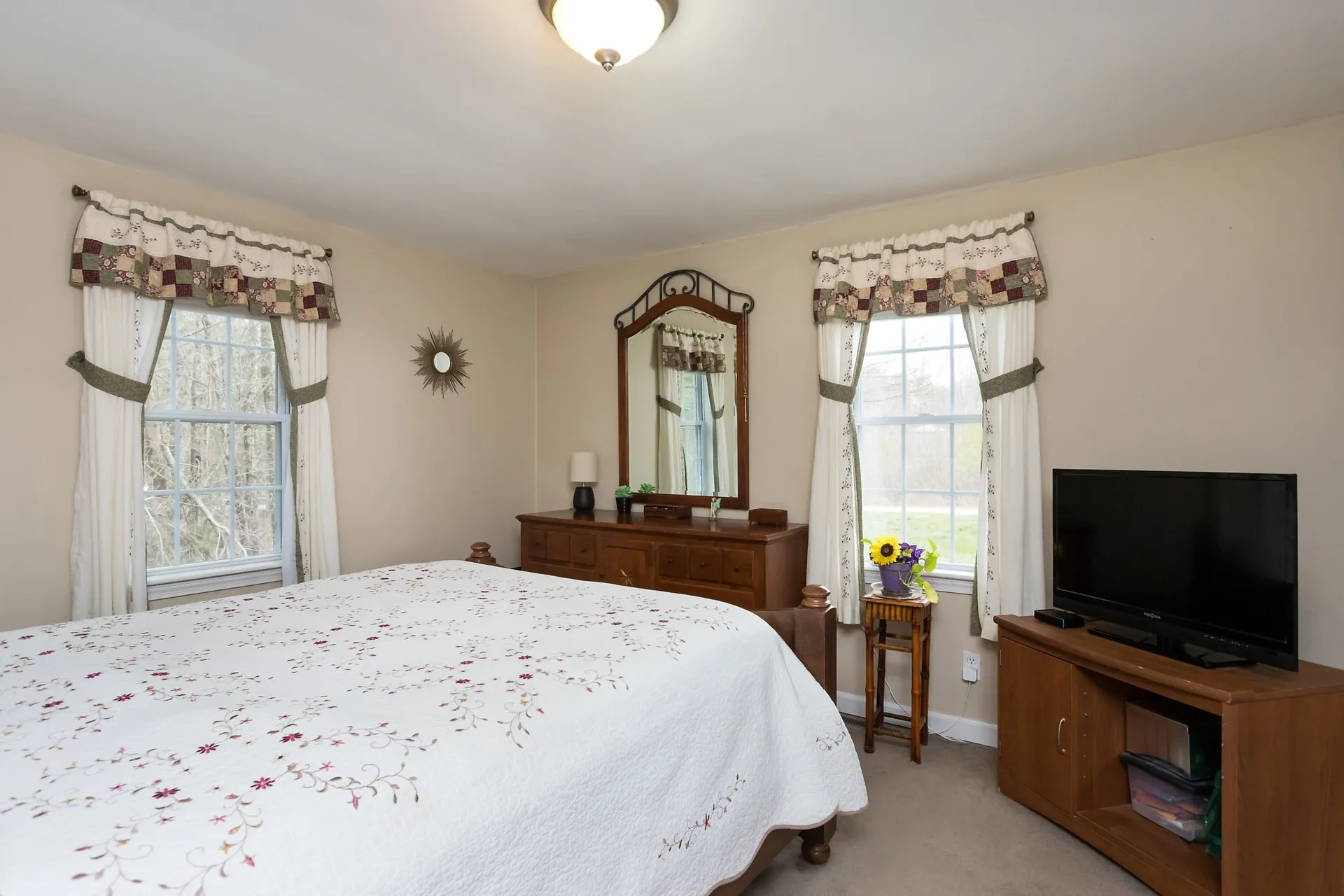 7 Sandy Lane Dover NH 03820