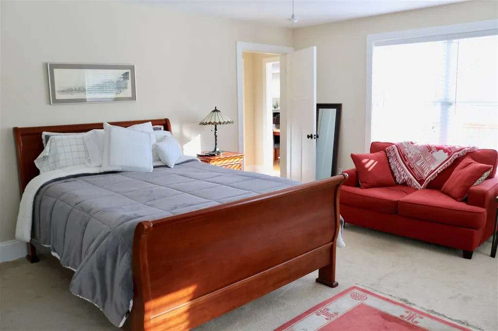 211 Emerald Lane Dover NH 03820