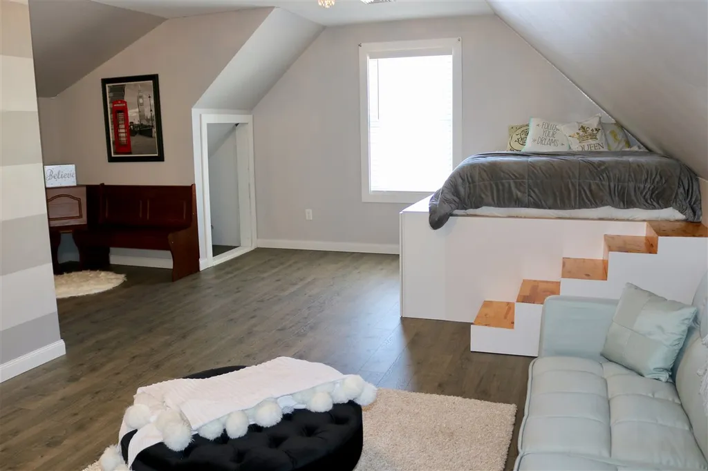211 Emerald Lane Dover NH 03820