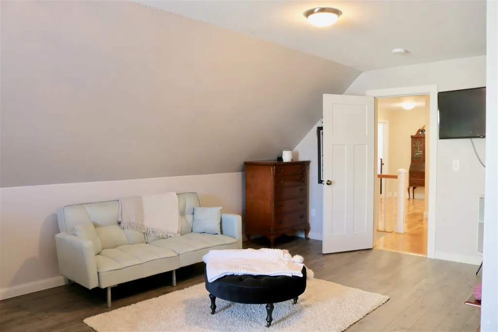 211 Emerald Lane Dover NH 03820