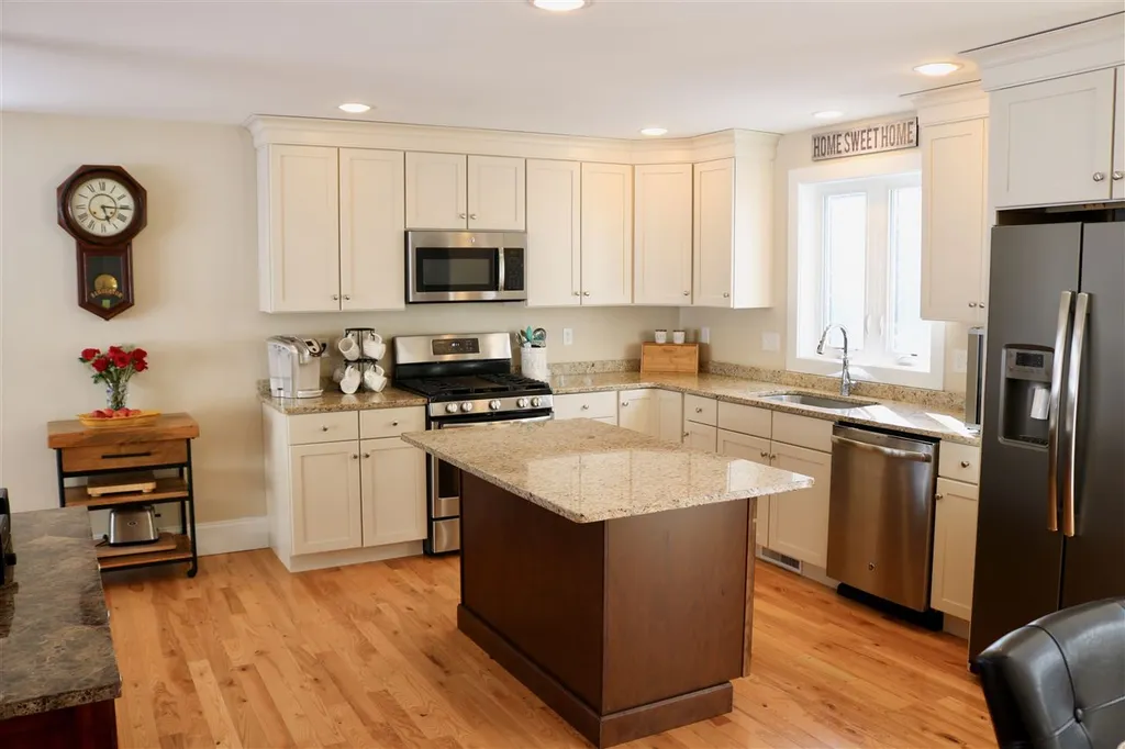 211 Emerald Lane Dover NH 03820