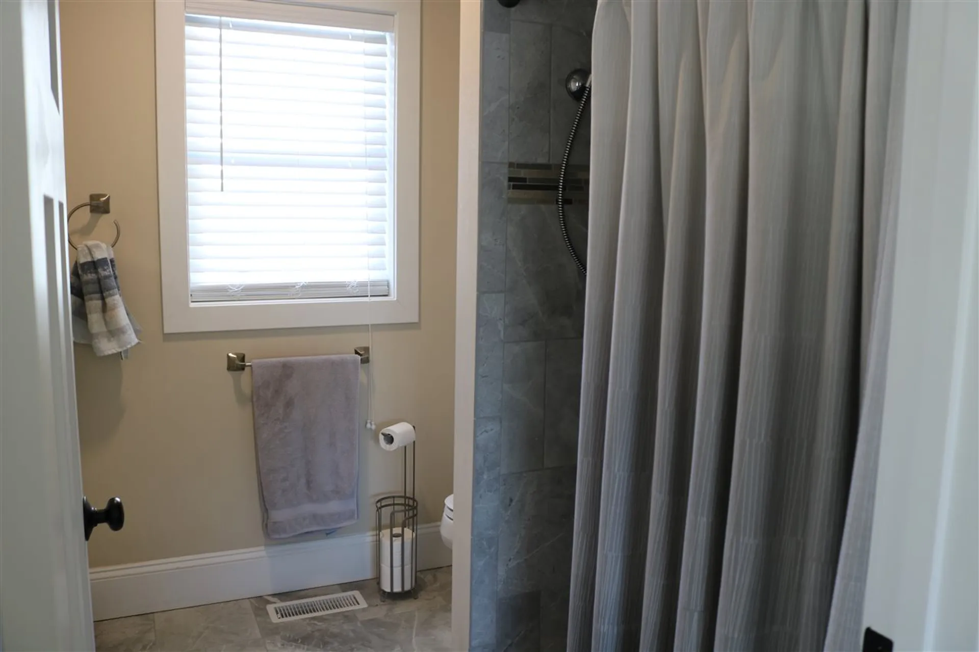 211 Emerald Lane Dover NH 03820