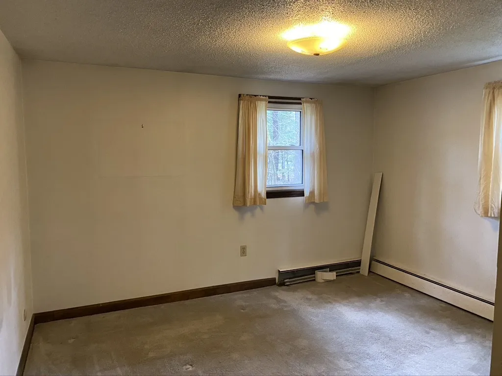 159 Four Rod Road Rochester NH 03867