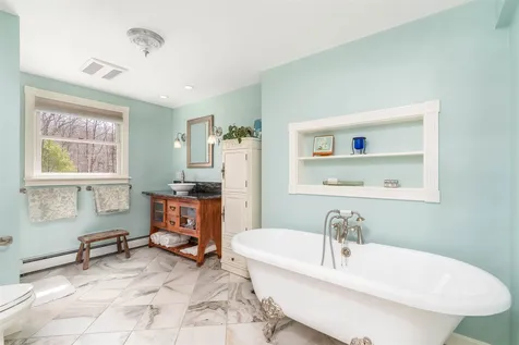 5 Mudgett Avenue Meredith NH 03253