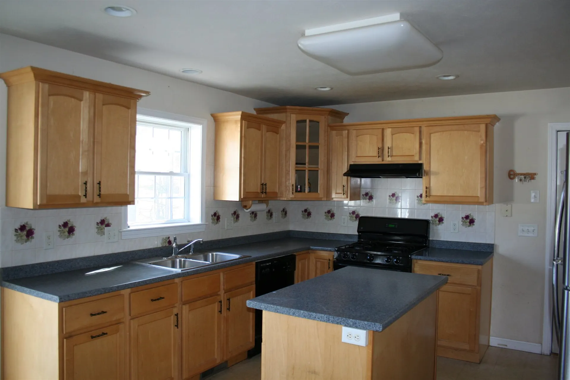 19 Eldridge Street Concord NH 03301