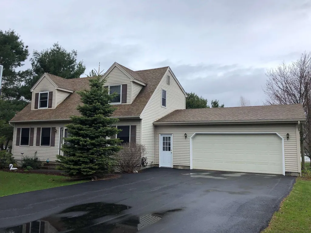 65 Chamberlin Lane Williston VT 05495