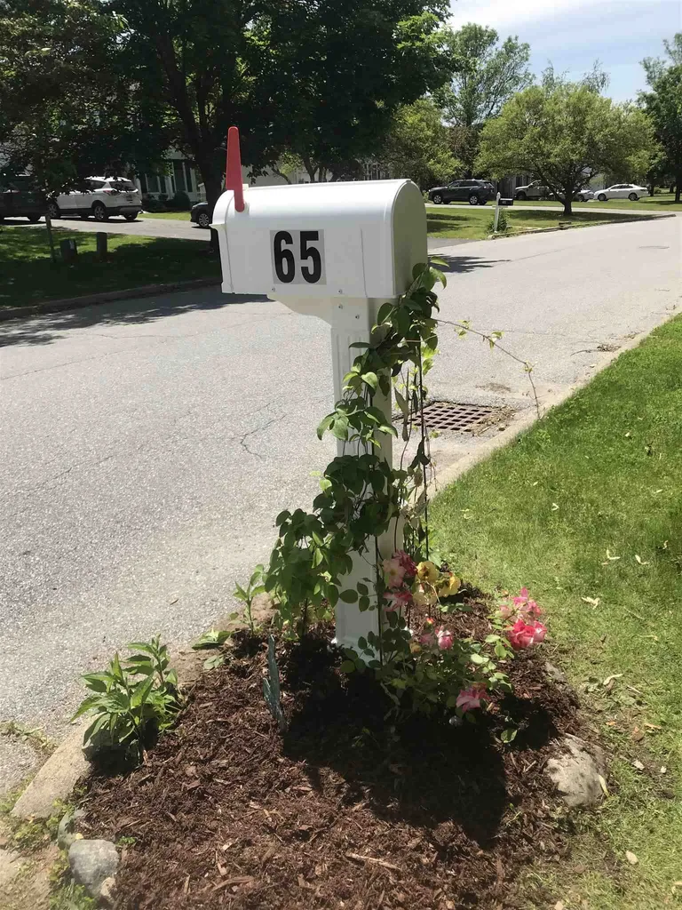 65 Chamberlin Lane Williston VT 05495