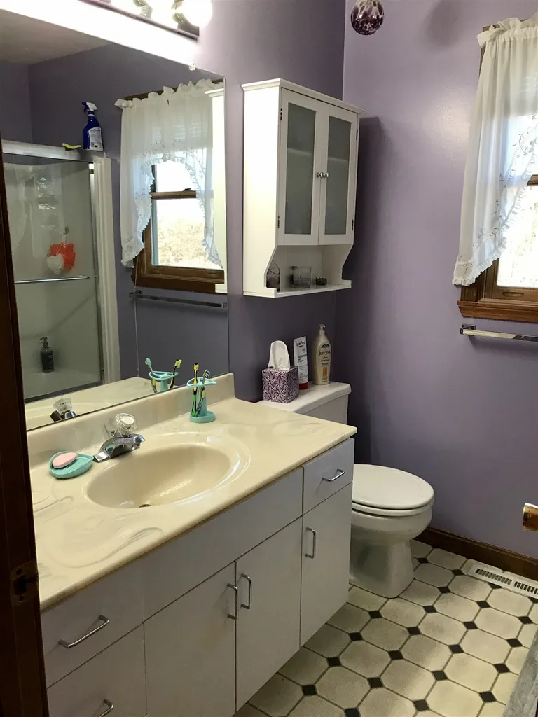 65 Chamberlin Lane Williston VT 05495