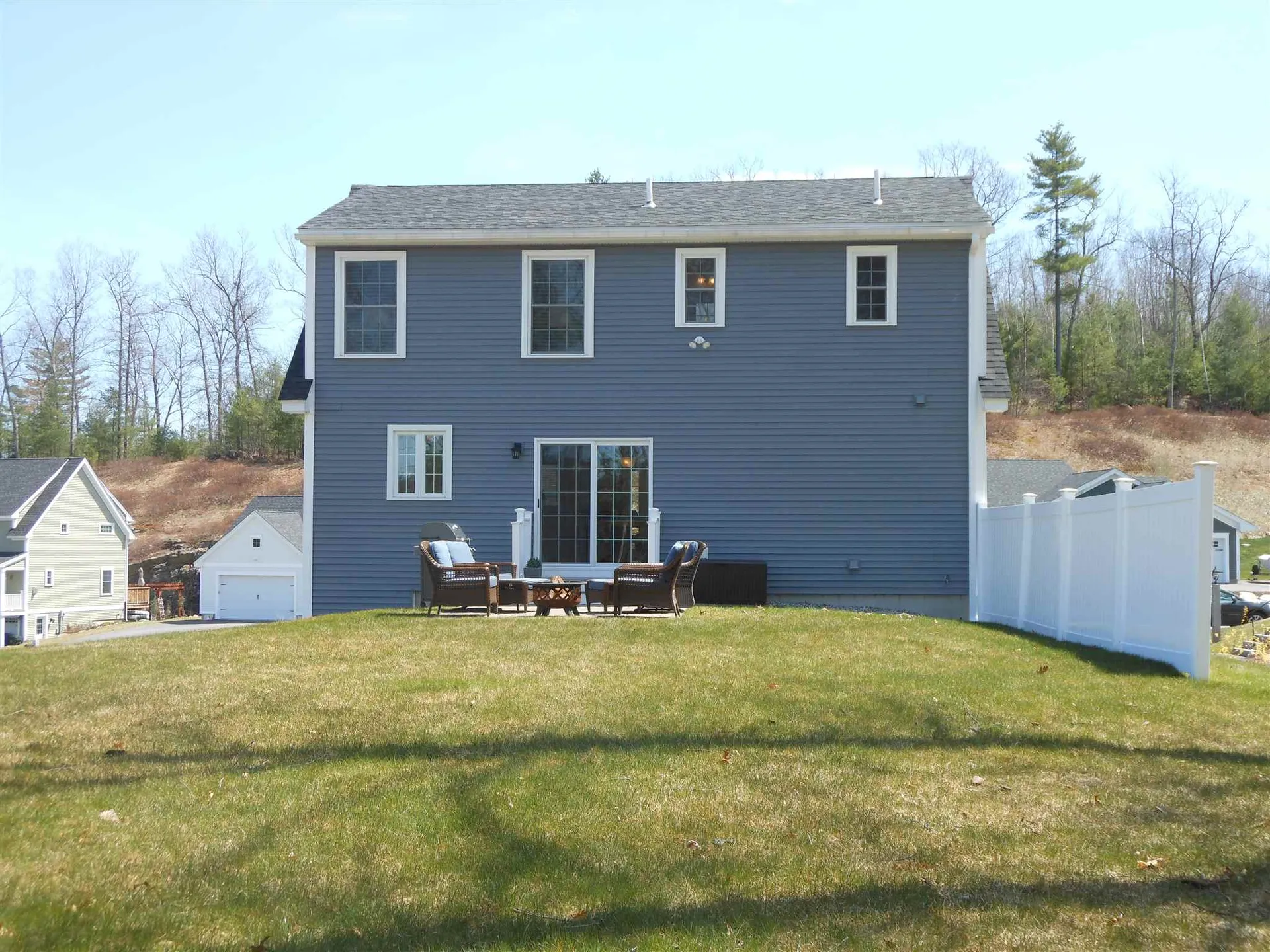 14 Calla Road Londonderry NH 03053