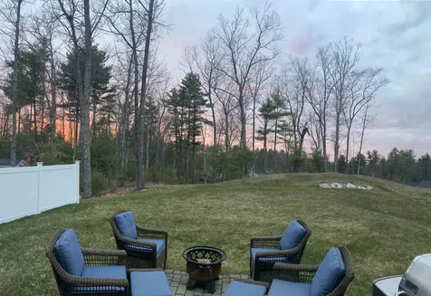 14 Calla Road Londonderry NH 03053