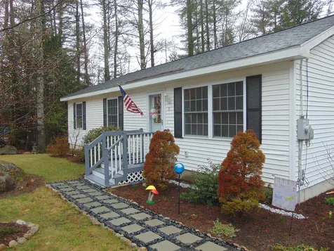 18 Melody Lane Hillsborough NH 03244