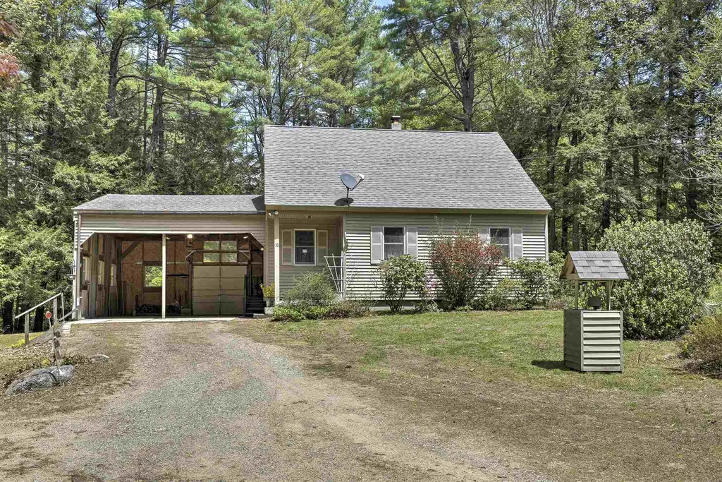 10 Malcolm Drive Surry NH 03431