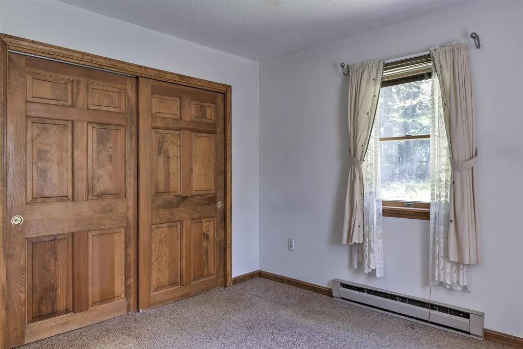 10 Malcolm Drive Surry NH 03431