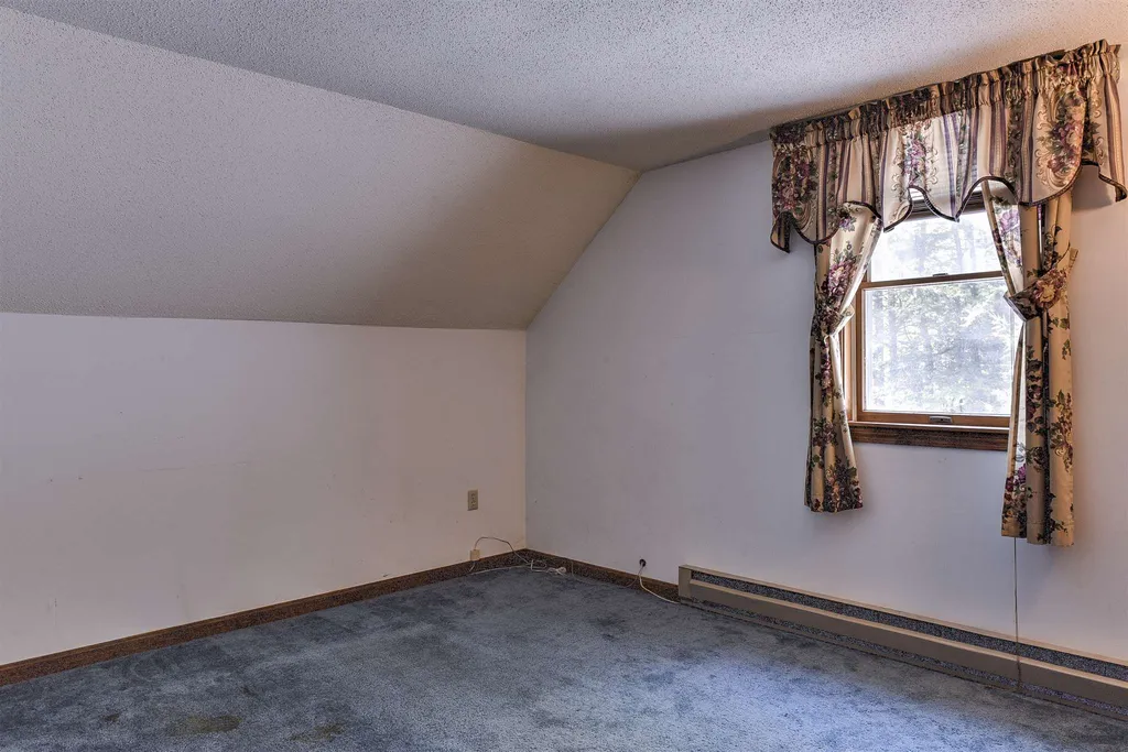 10 Malcolm Drive Surry NH 03431