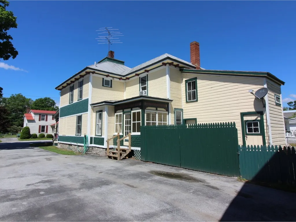 23 Greenwich Street Swanton VT 05488