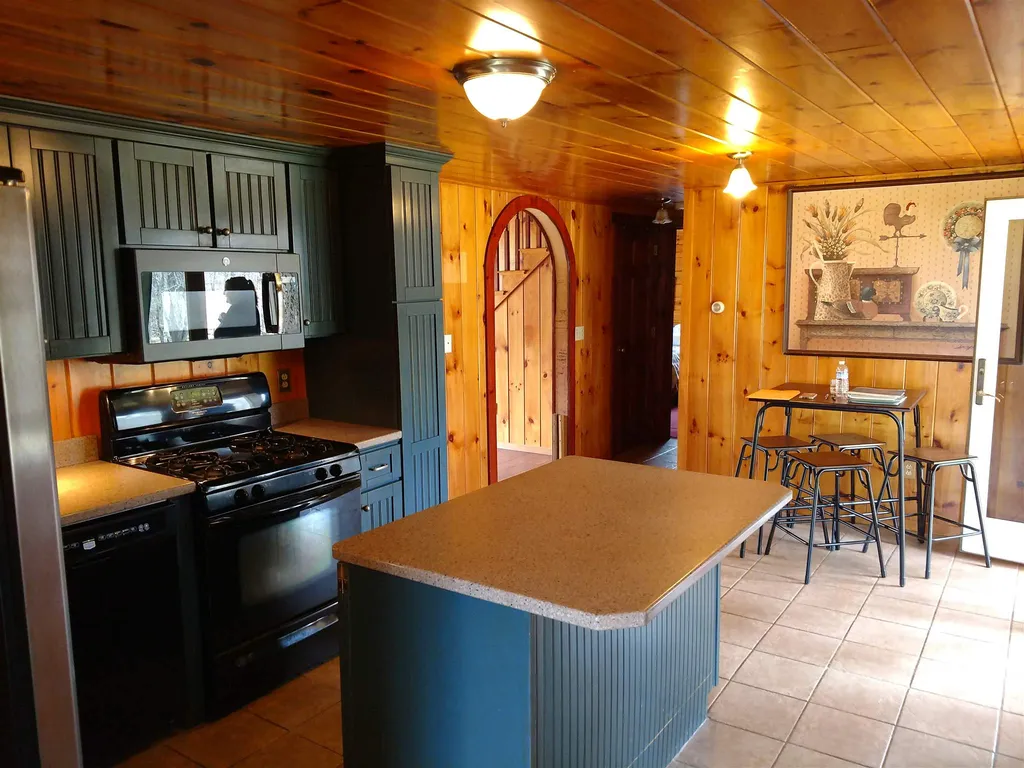 152 Ten Rod Road Farmington NH 03835