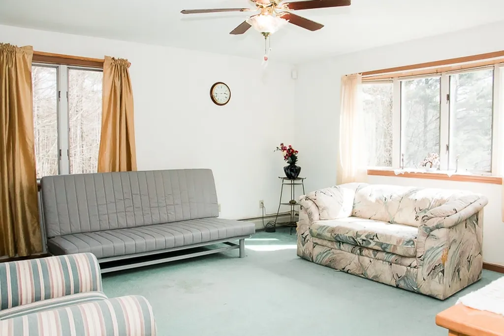 120 Pondview Drive Bristol VT 05443