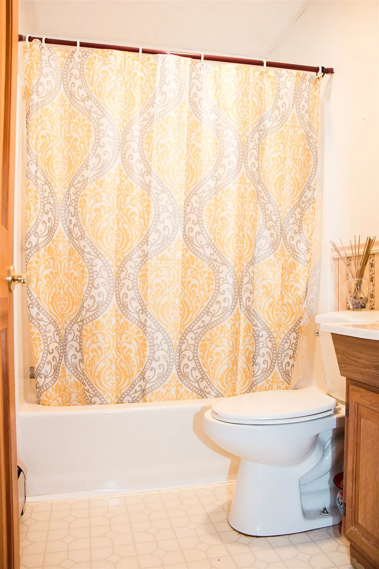 120 Pondview Drive Bristol VT 05443