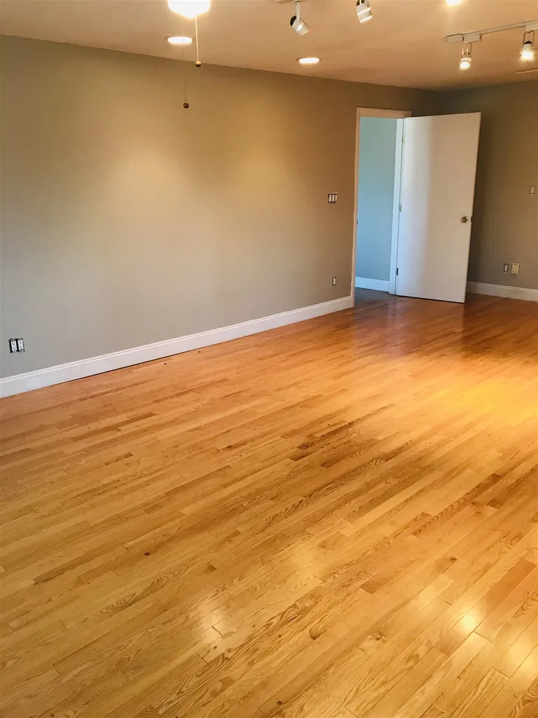 7 Judith Drive Nashua NH 03062